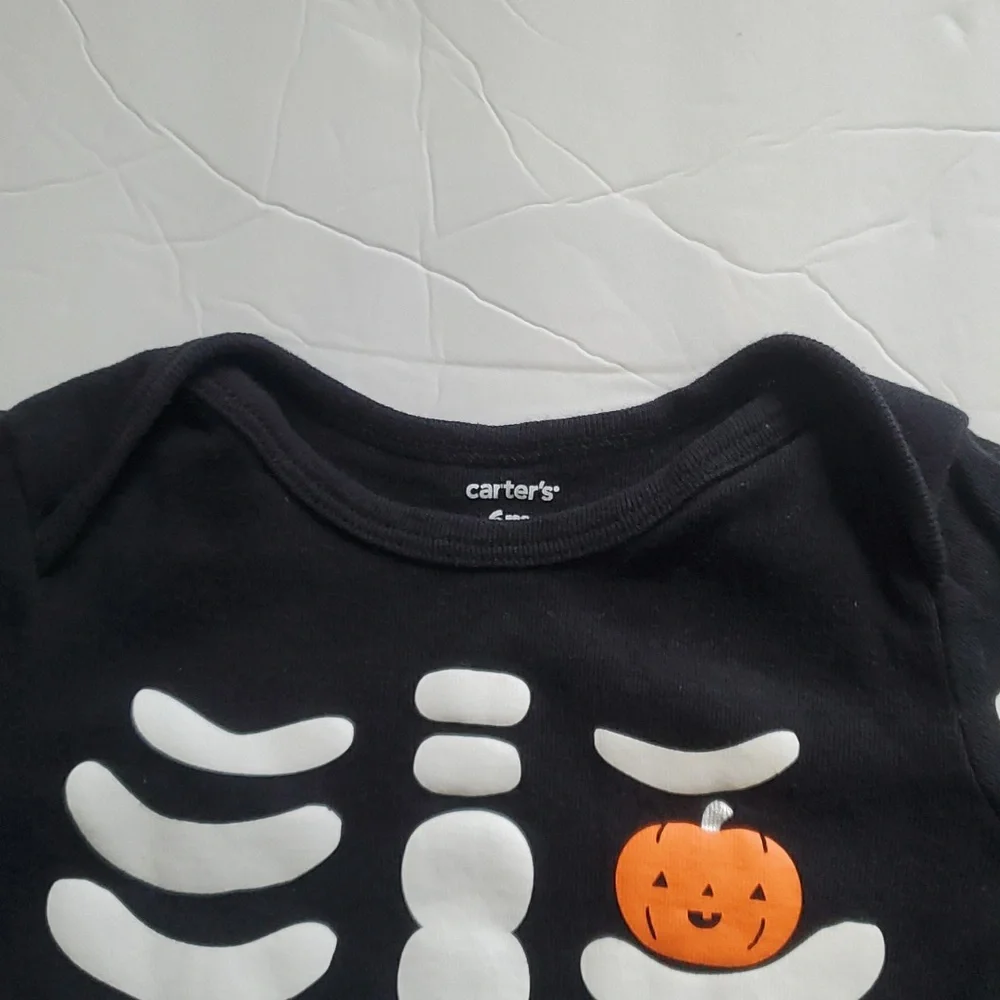Carter's Unisex Baby Skeleton Halloween Jumpsuit Size 6 Months